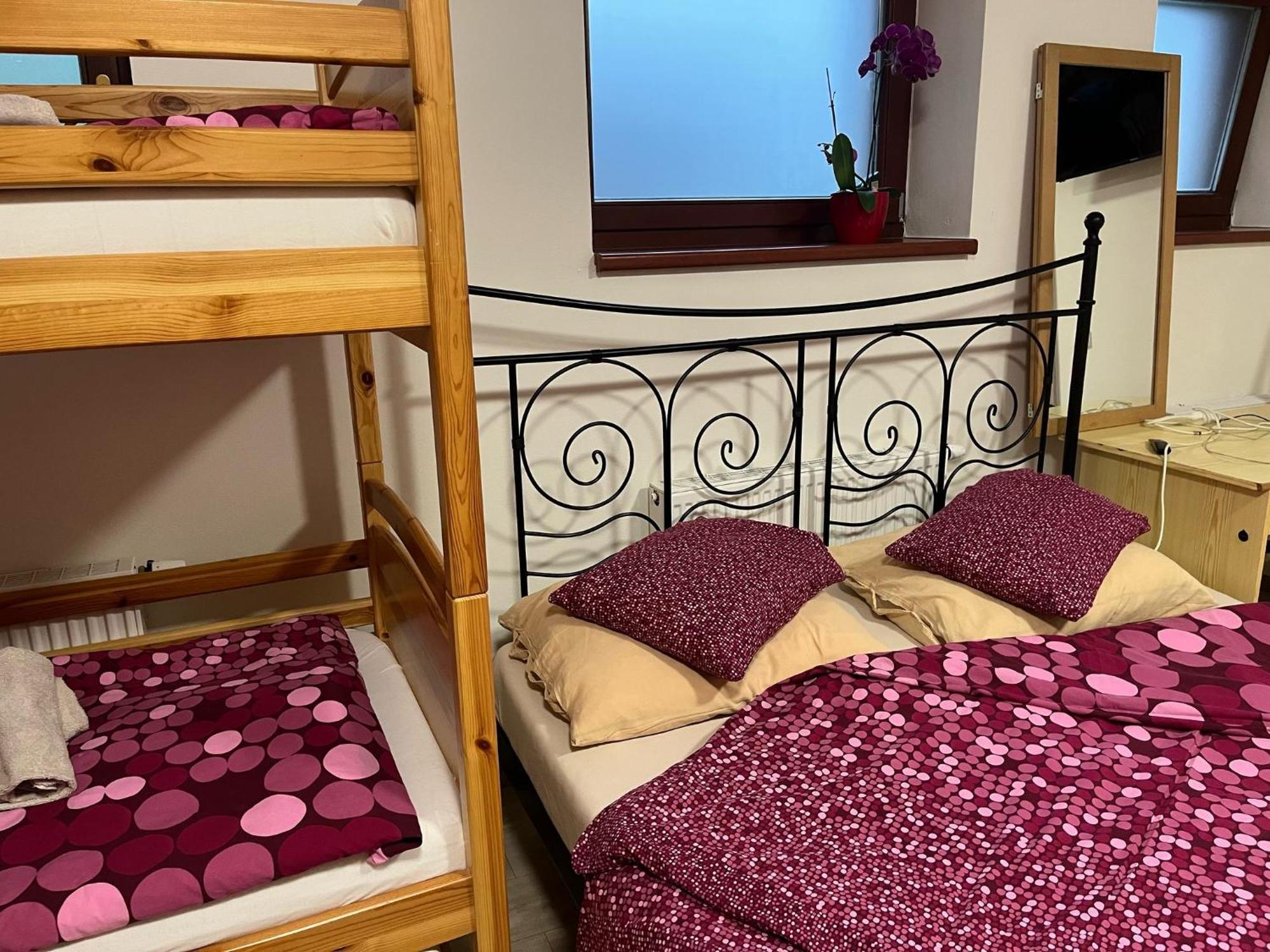 Hotel Zlechov Plumlov Номер фото